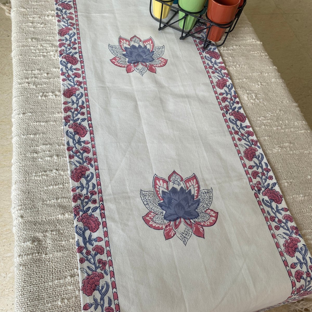 Petal Table Runner, 100% cotton, 13" x 72" - Coral Slub - 