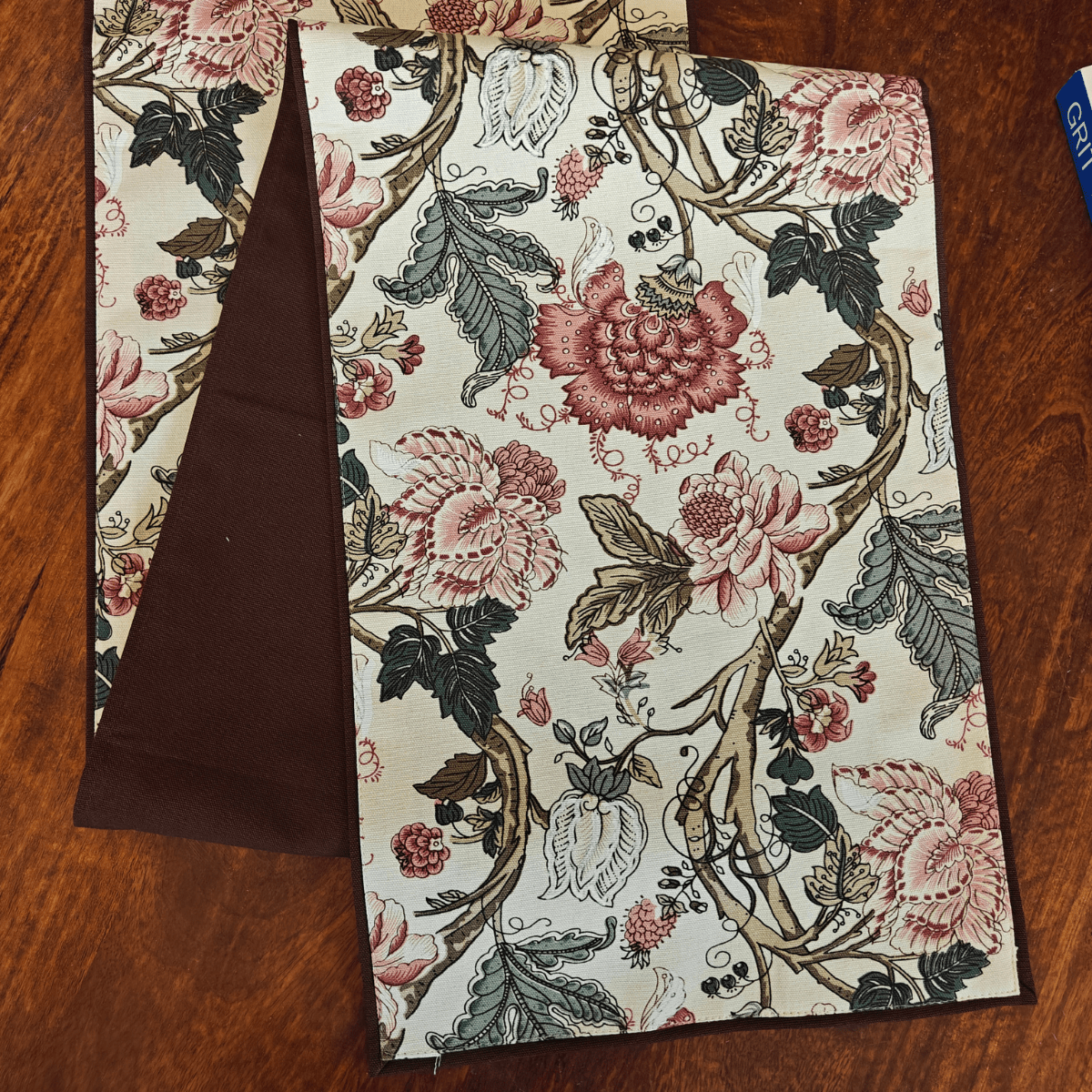 Petal Whisper Printed Table Runner, 100% cotton, 13" x 72" - Coral Slub - 