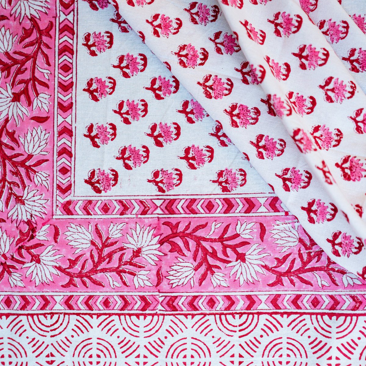 Petals 6 Seater Dining Table Cover, Block Print, 100% Cotton, 60" x 90" - Coral Slub - 