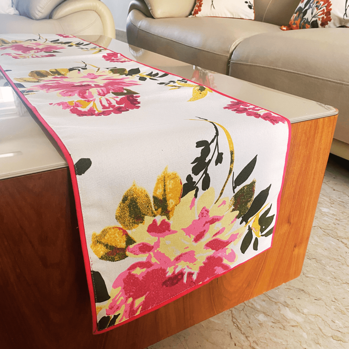 Poppy Printed Table Runner, 100% cotton, 13" x 72" - Coral Slub - 