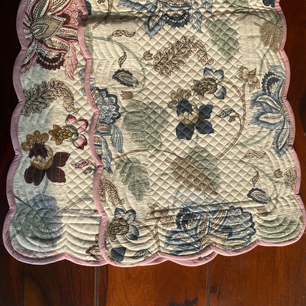 Royal Bloom Reversible Table Runner, 100% cotton, 13" x 72" - Coral Slub - 