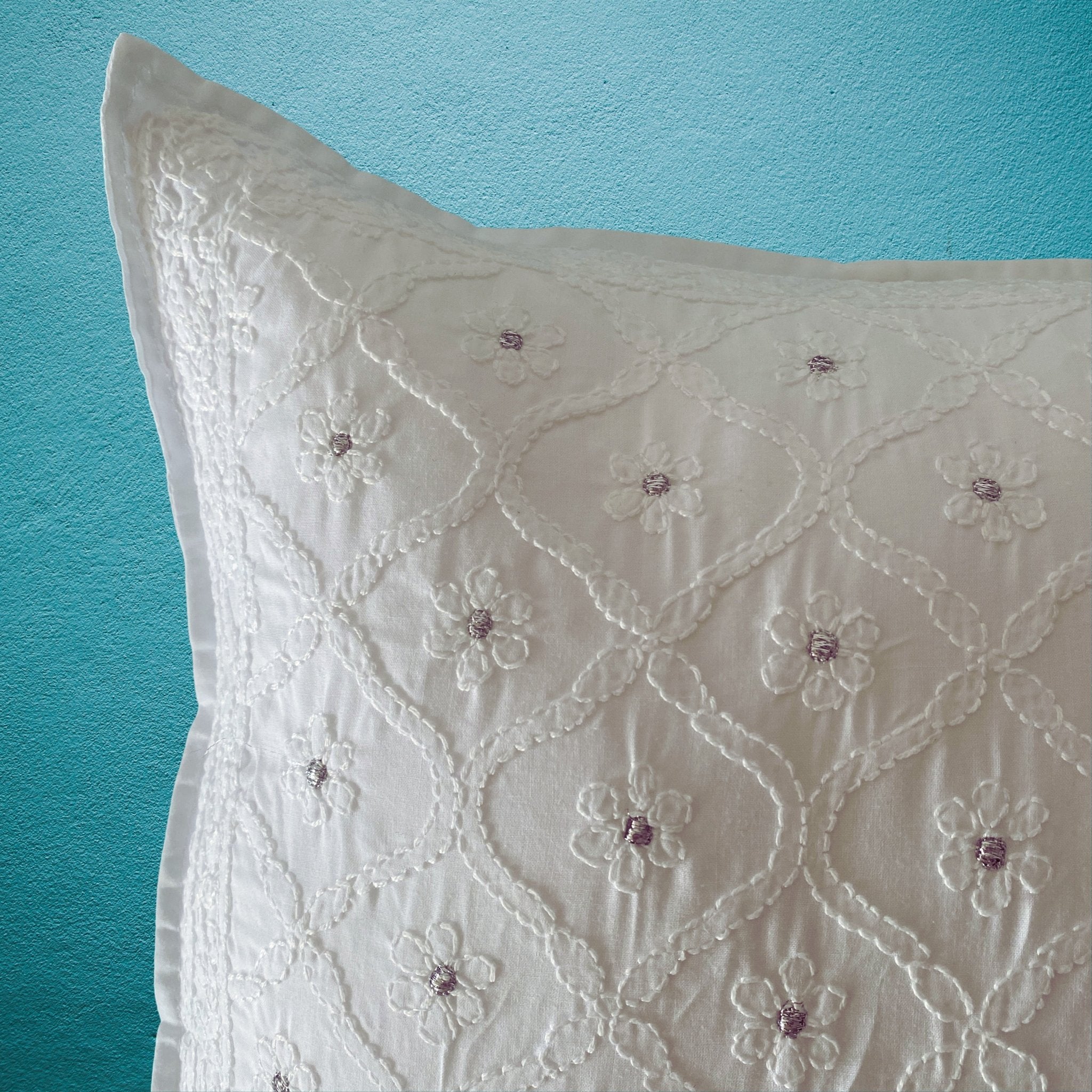 Suhana White Chikankari Cushion Cover, 18" x 18", Pack of 1 - Coral Slub - 