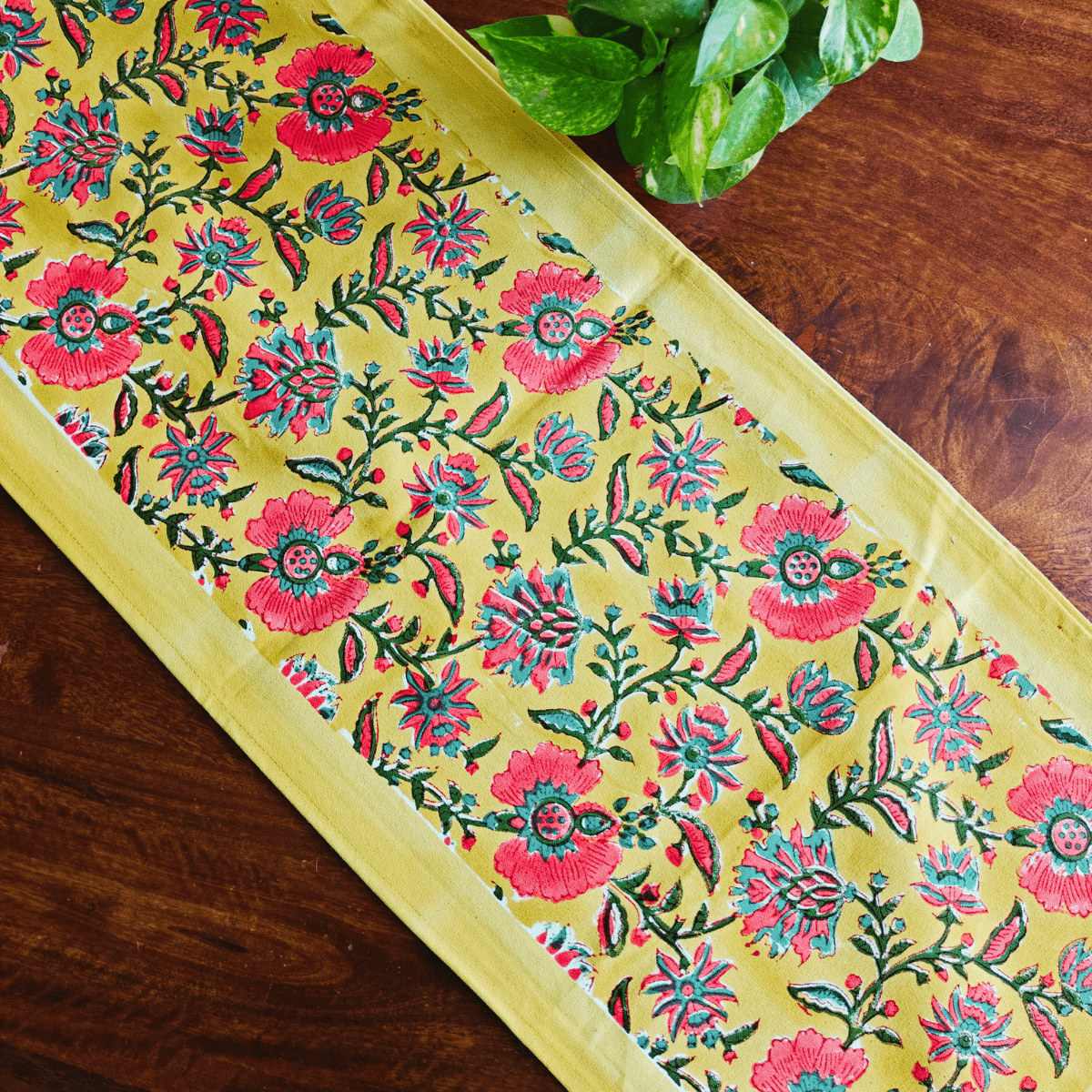 Sunbeam Table Runner, 100% cotton, 13" X 72" - Coral Slub - 