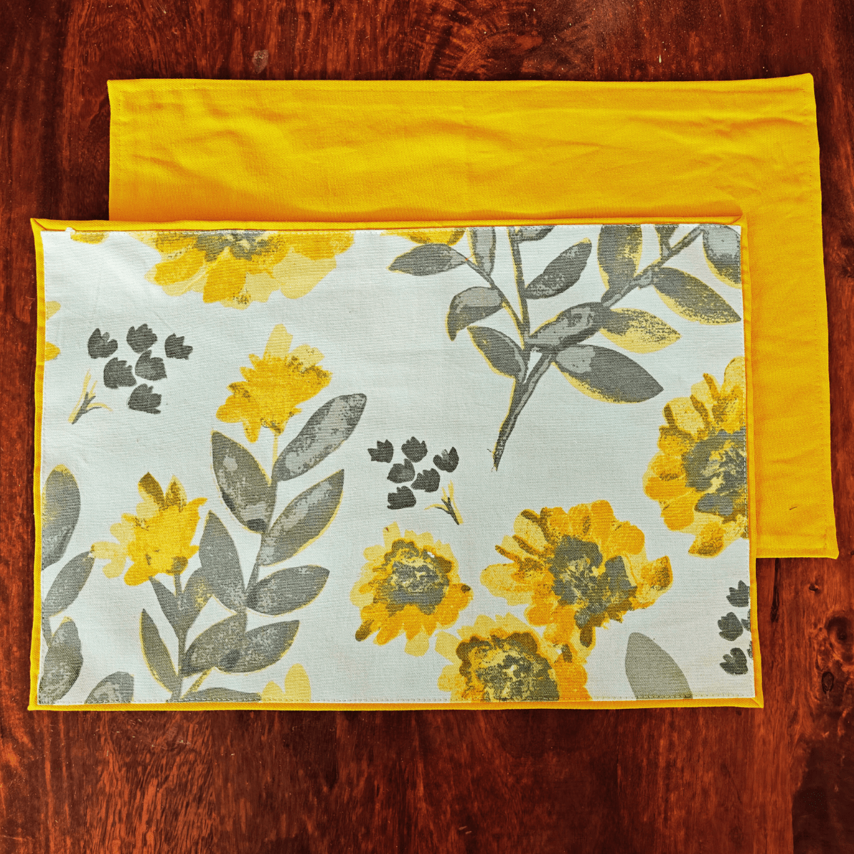 Sunlit Garden Printed Placemats – Cotton Canvas – Set of 6, 12" x 18" - Coral Slub - 