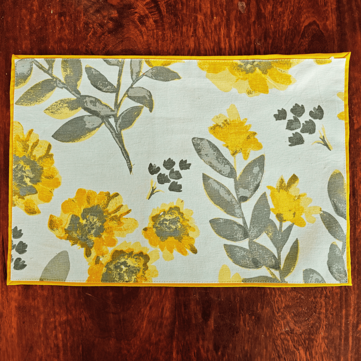 Sunlit Garden Printed Placemats – Cotton Canvas – Set of 6, 12" x 18" - Coral Slub - 