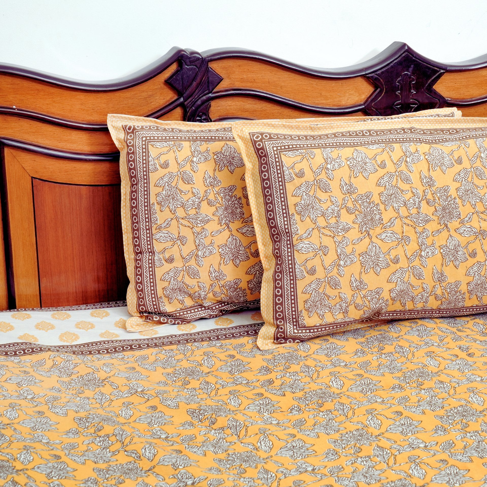 Swarna Bedsheet Set 100% Cotton, King Size, 100" x 108" - Coral Slub - 