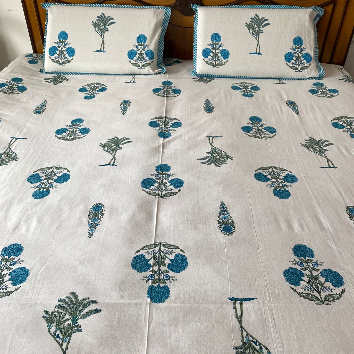 Tarini Bedsheet Set 100% Cotton, King Size, 100" x 108" - Coral Slub - 