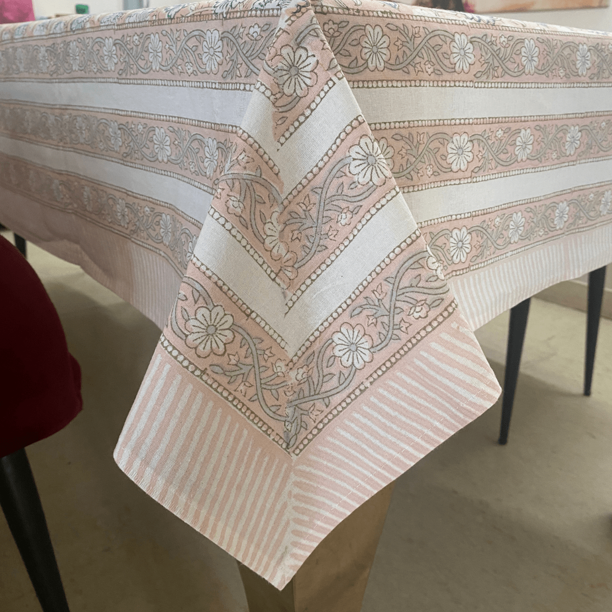 Tropical 6 Seater Dining Table Cover, 100% Cotton, 60" x 90" - Coral Slub - 