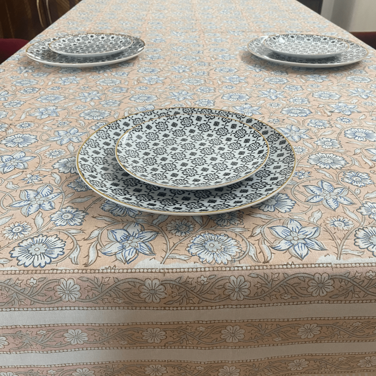 Tropical 6 Seater Dining Table Cover, 100% Cotton, 60" x 90" - Coral Slub - 