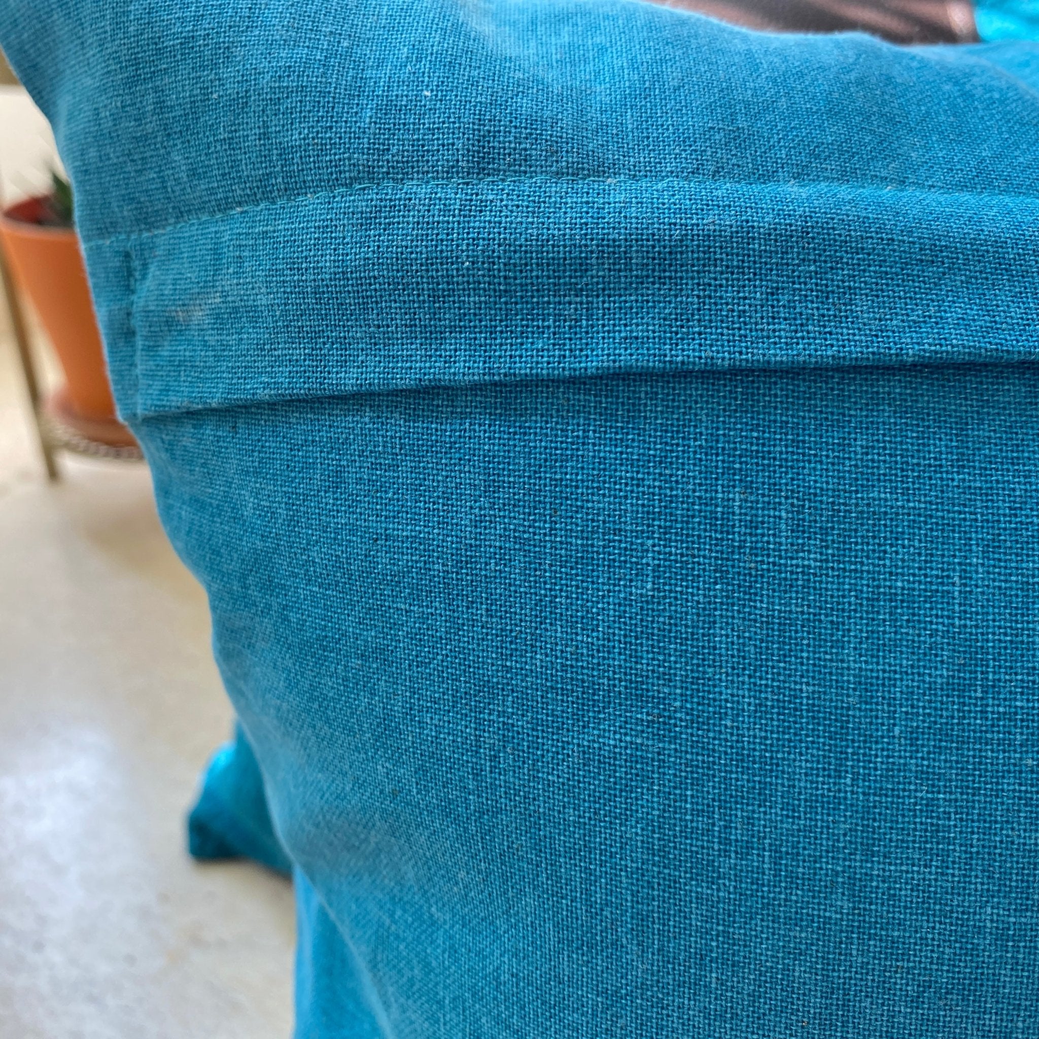 Urban Edge Cushion Covers Crystal Teal, Pack of 2, 16" x 16" - Coral Slub - 