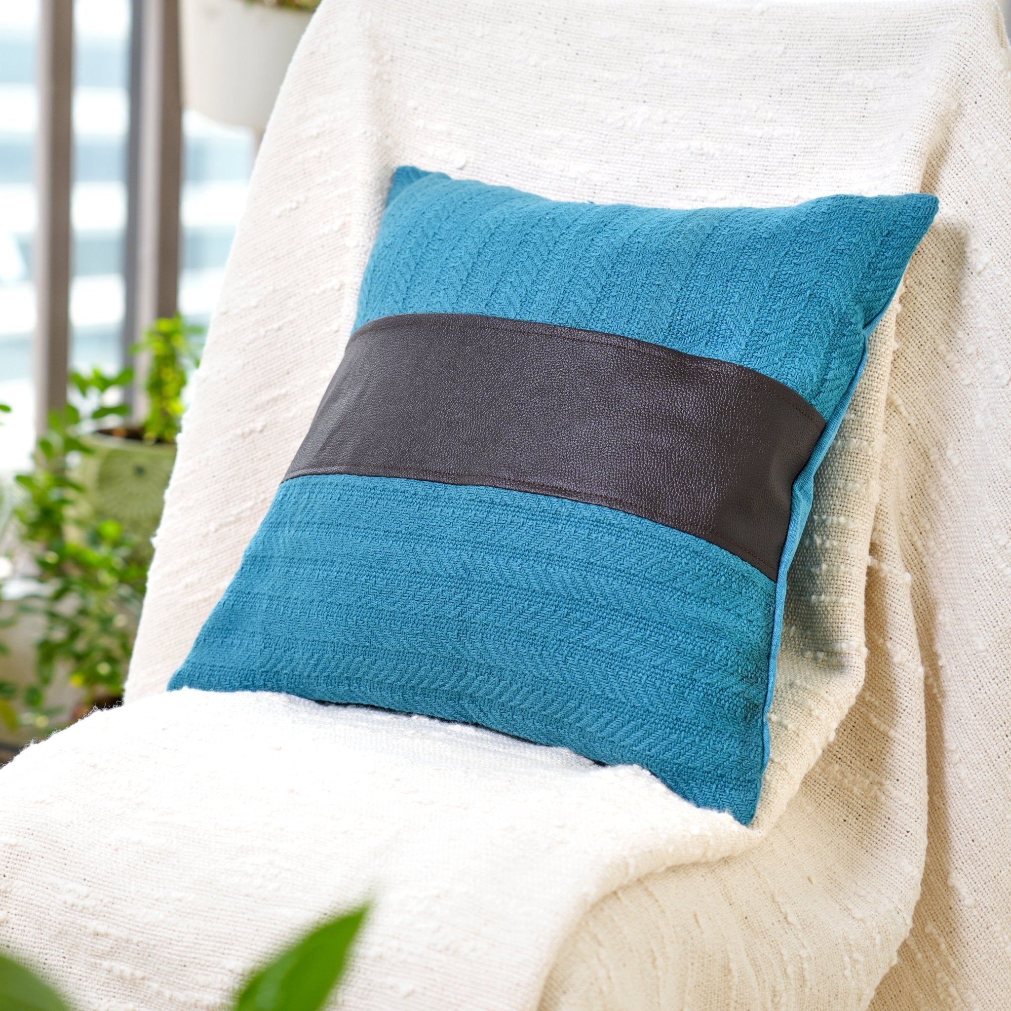Urban Edge Cushion Covers Crystal Teal, Pack of 2, 16" x 16" - Coral Slub - 