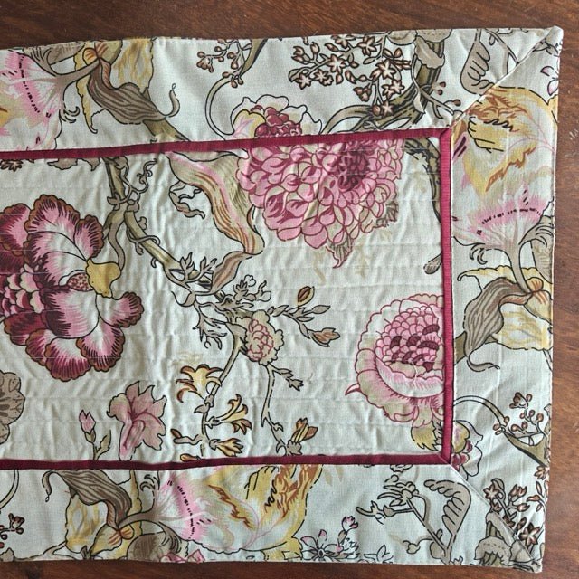 Verdia Quilted Table Runner – Cotton – 15" x 72" - Coral Slub -