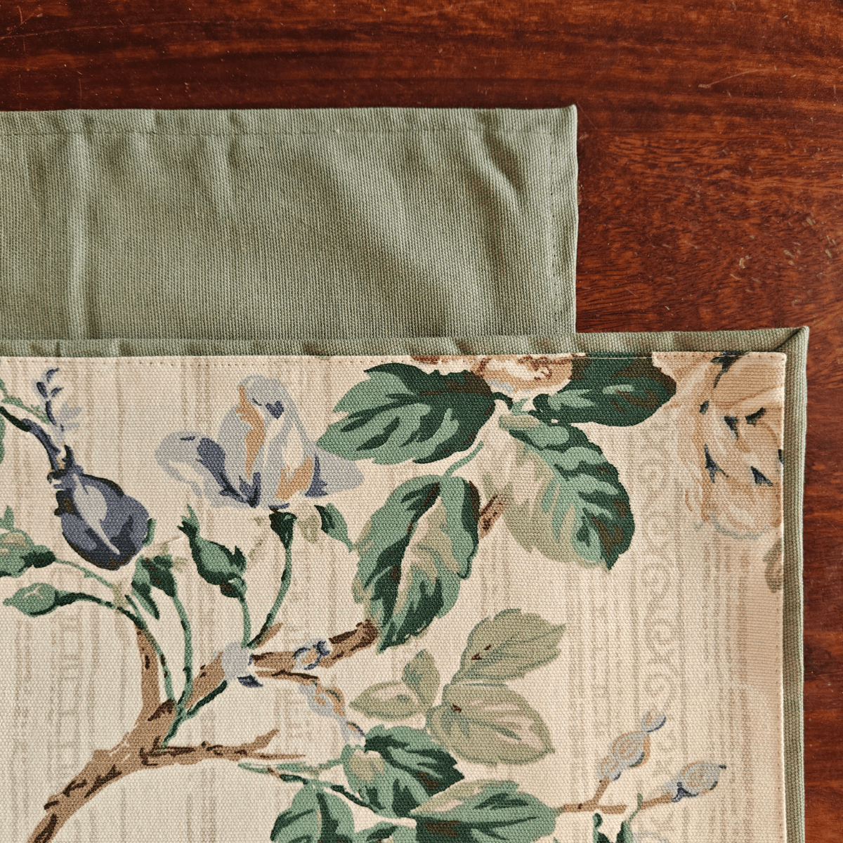 Vine Printed Placemats – Cotton Canvas – Set of 6, 12" x 18" - Coral Slub - 