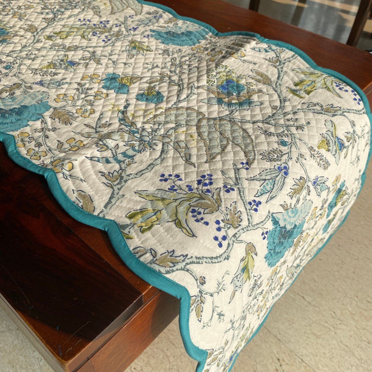 Vintage Blossom Reversible Table Runner, 100% cotton, 13" x 72" - Coral Slub - 