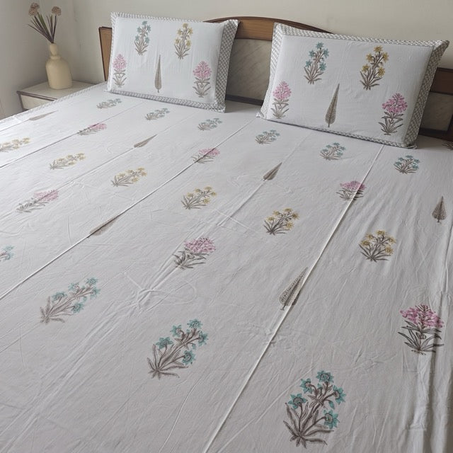 Harsingar Block Print Bedsheet Set, King Size