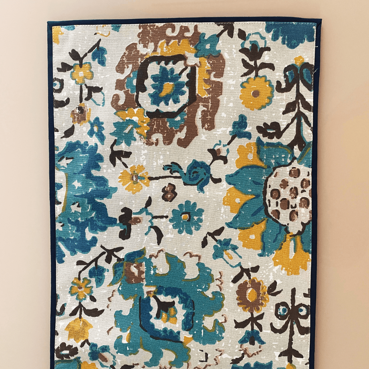 Wildwood Printed Table Runner, 100% cotton, 13" x 72" - Coral Slub - 